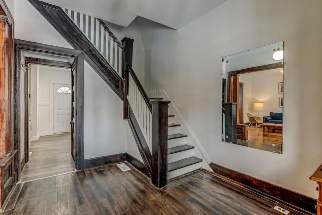 디트로이트 Luxe Mid-Century Styled Historic Townhouse #1 빌라 외부 사진